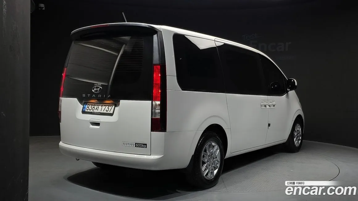 Hyundai Staria — фото 10