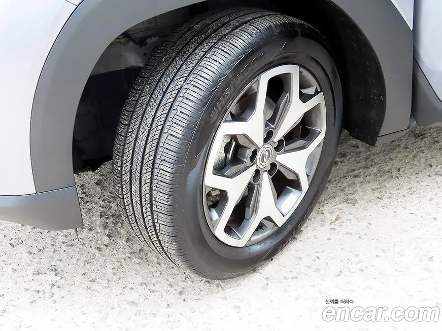 KG Mobility (Ssangyong) Torres — фото 7