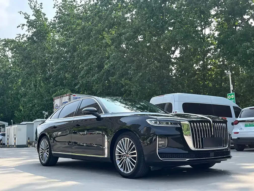 Hongqi H9 — фото 10