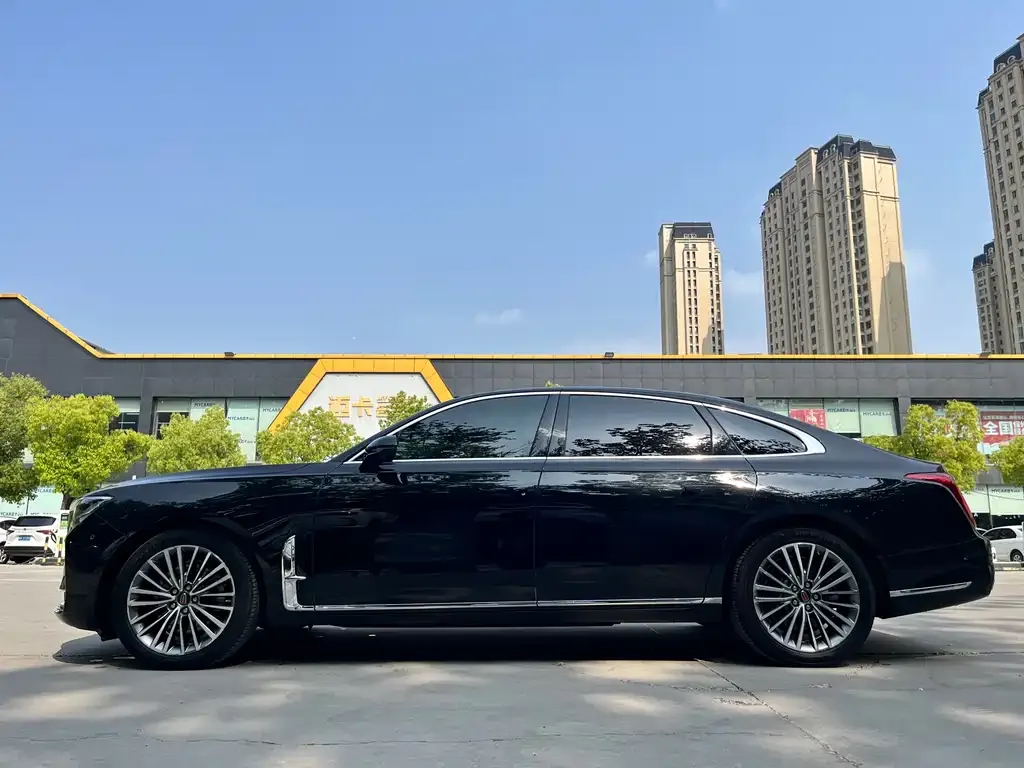 Hongqi H9 — фото 6