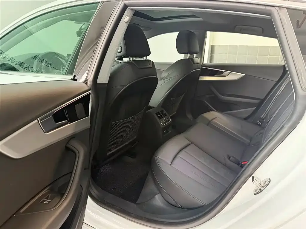 Audi A5 (Import) — фото 8