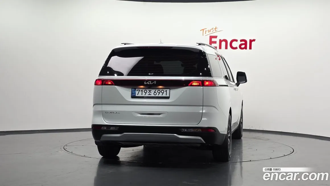 Kia Carnival 2022 из KR, фото 8