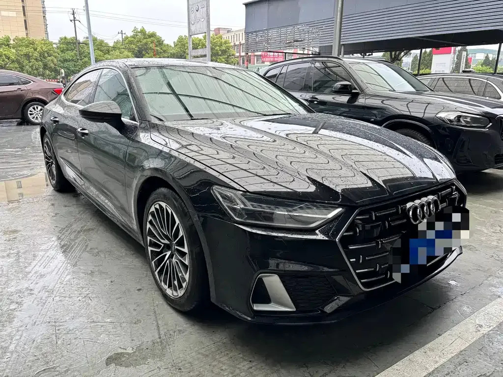 Audi A7L — фото 9