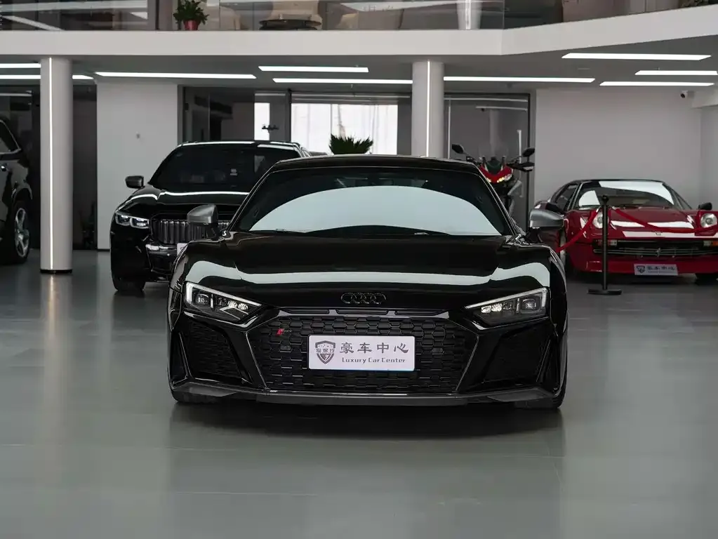 Audi R8 2022 из CN, фото 3