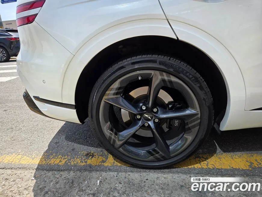 Genesis GV70 2025 из KR, фото 8