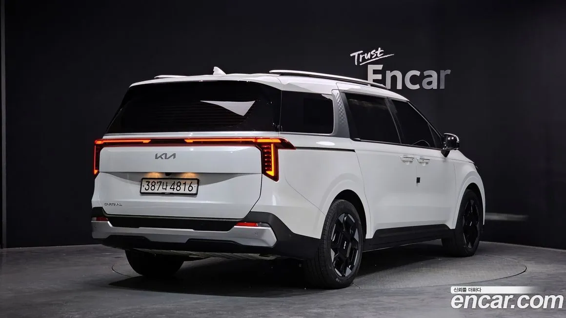 Kia Carnival 2025 из KR, фото 2