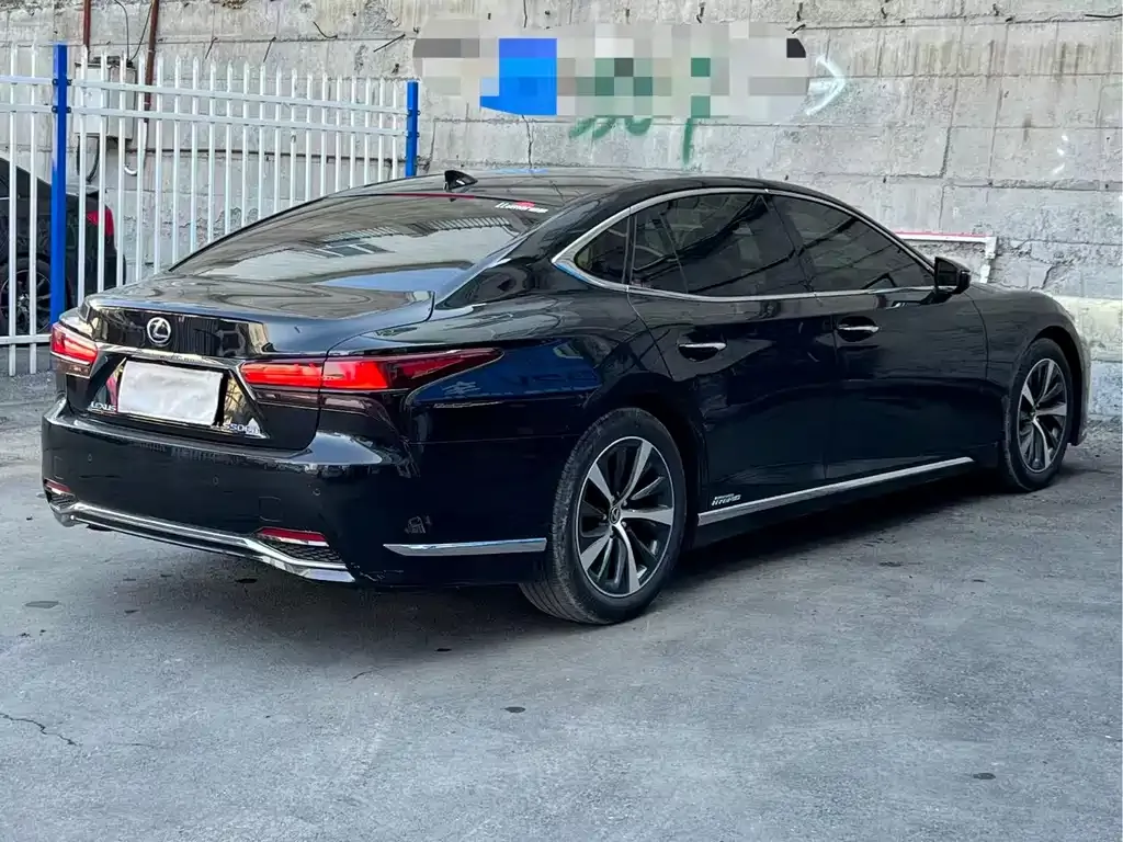 Lexus LS 2023 из CN, фото 7