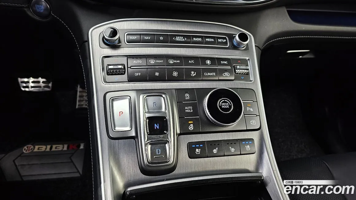 Hyundai Santafe — фото 3