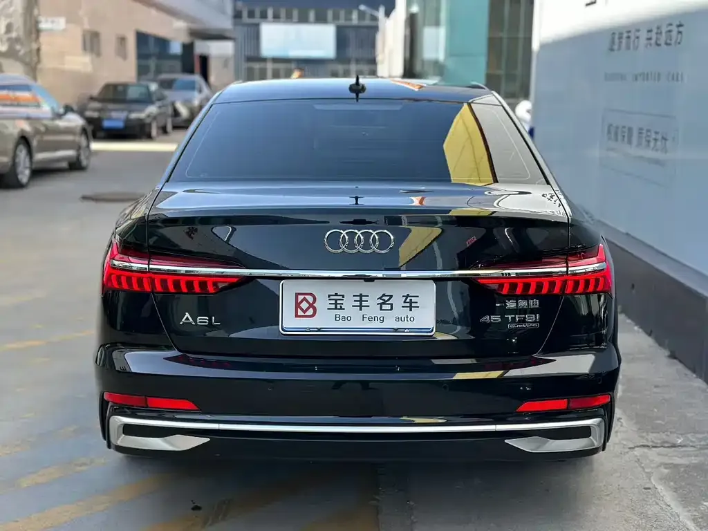 Audi A6L 2022 из CN, фото 8