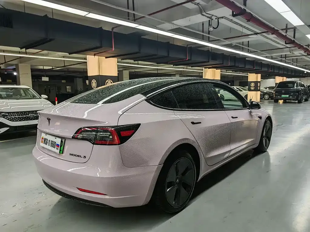 Tesla Model 3 — фото 2