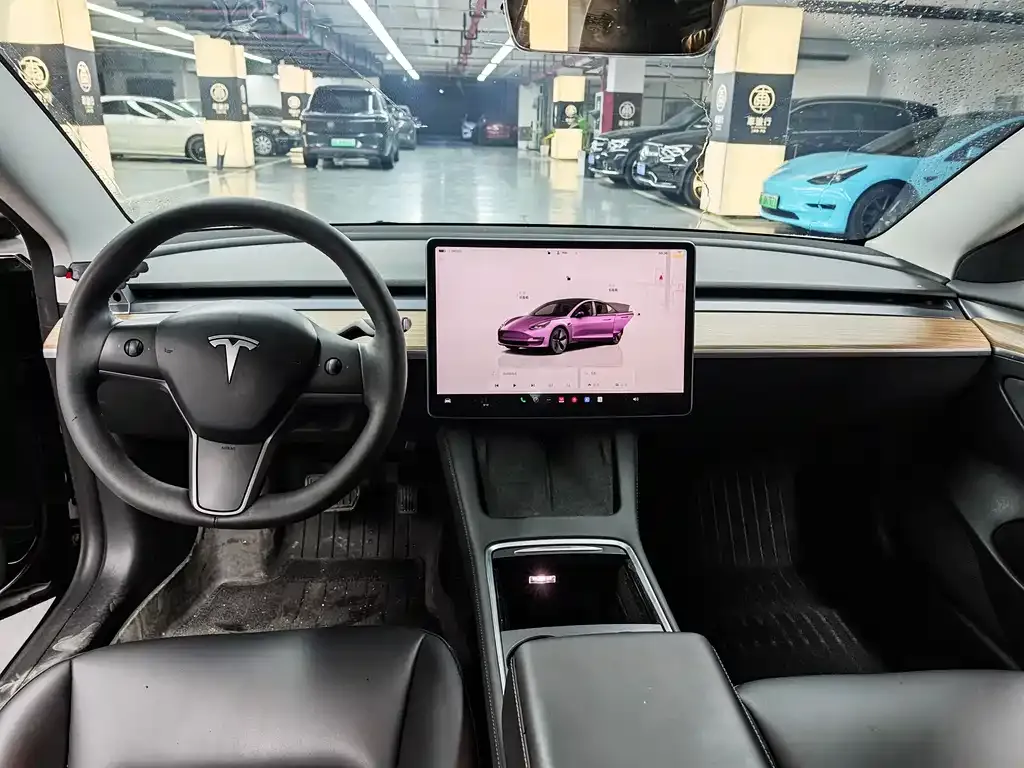 Tesla Model 3 — фото 6