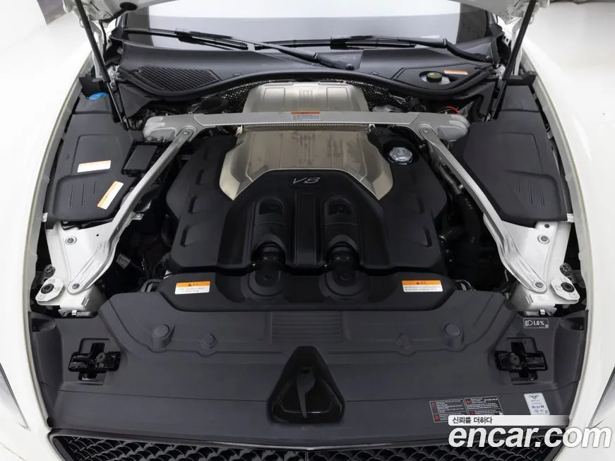 Bentley Continental 2023 из KR, фото 8