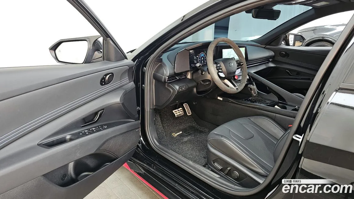 Hyundai AVANTE — фото 3