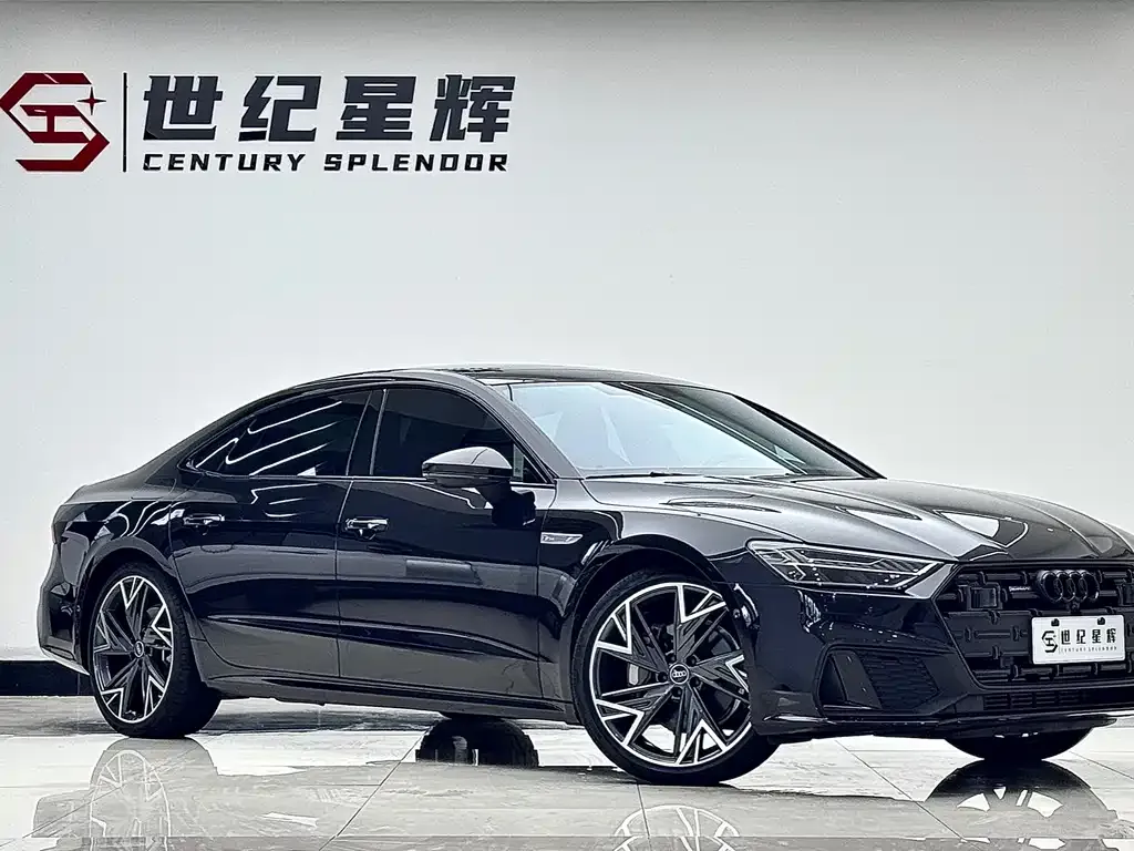 Audi A7L 2023 из CN, фото 1