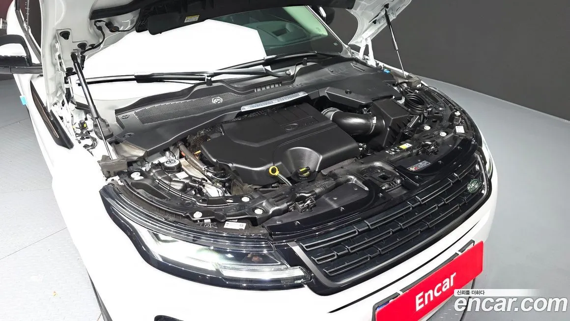 Land Rover Range Rover Evoque — фото 7