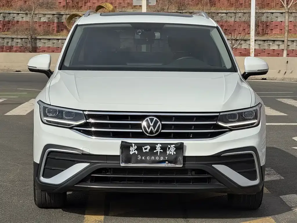 Volkswagen Tiguan L 2022 из CN, фото 9