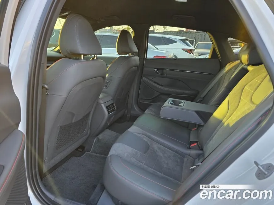 Hyundai Sonata 2024 из KR, фото 2