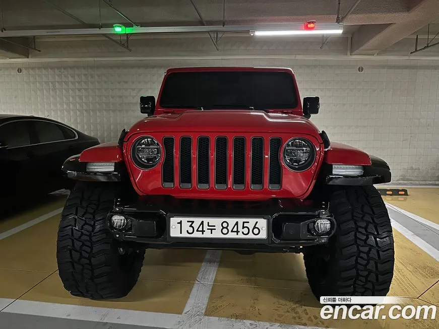Jeep Wrangler — фото 9