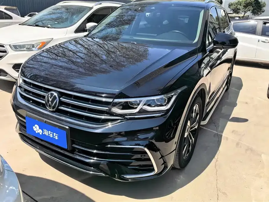 Volkswagen Tiguan L — фото 9