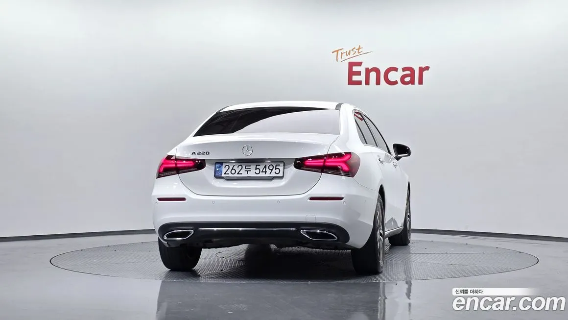 Mercedes-Benz A-Class — фото 2