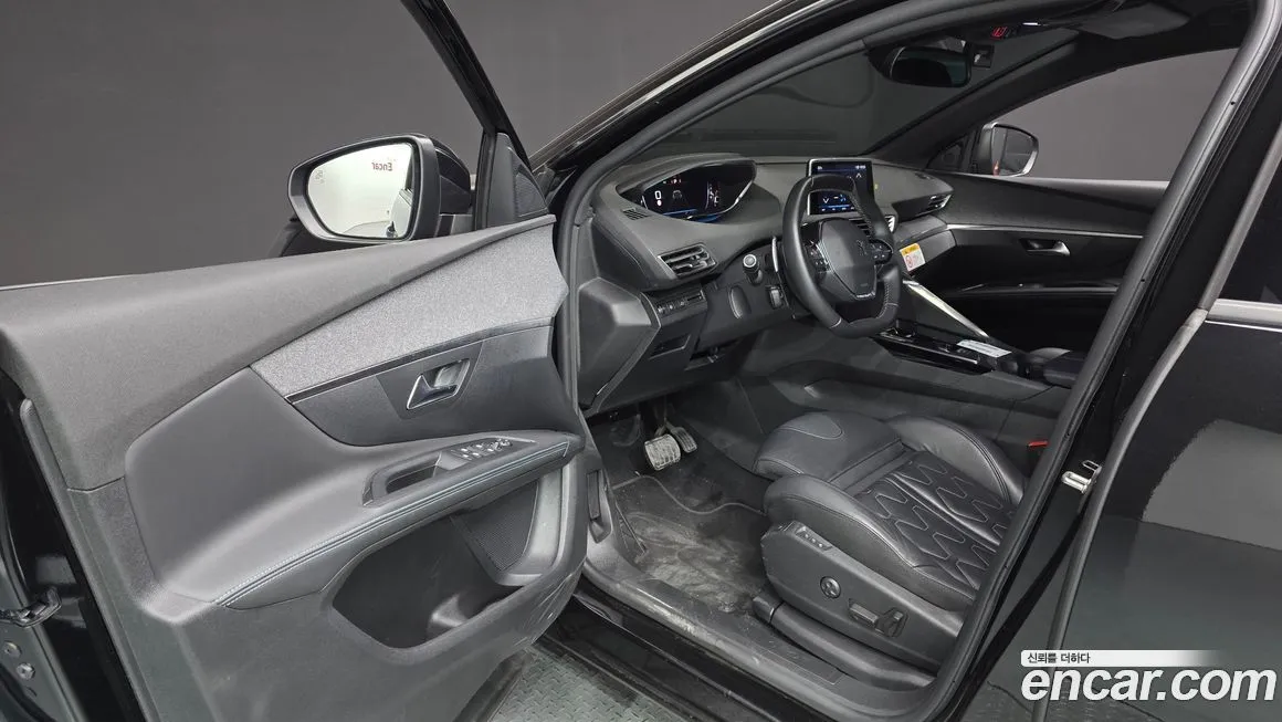 Peugeot 5008 2024 из KR, фото 8