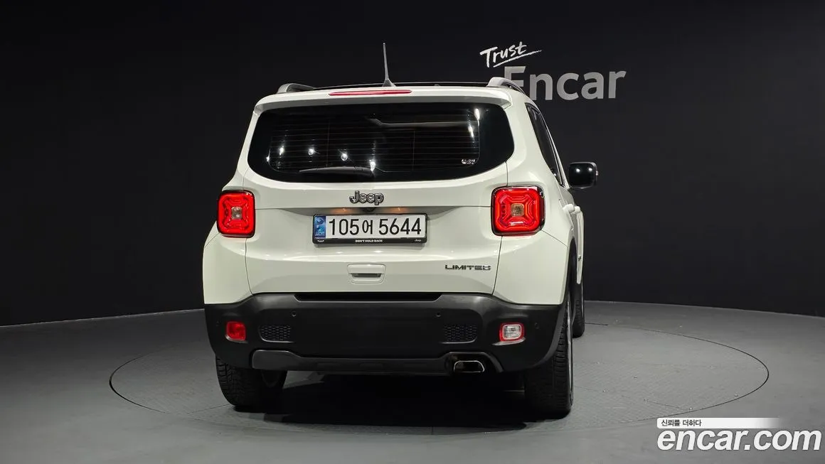 Jeep Renegade 2021 из KR, фото 5