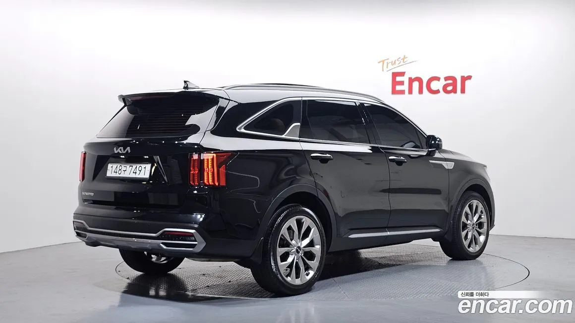 Kia Sorento — фото 5