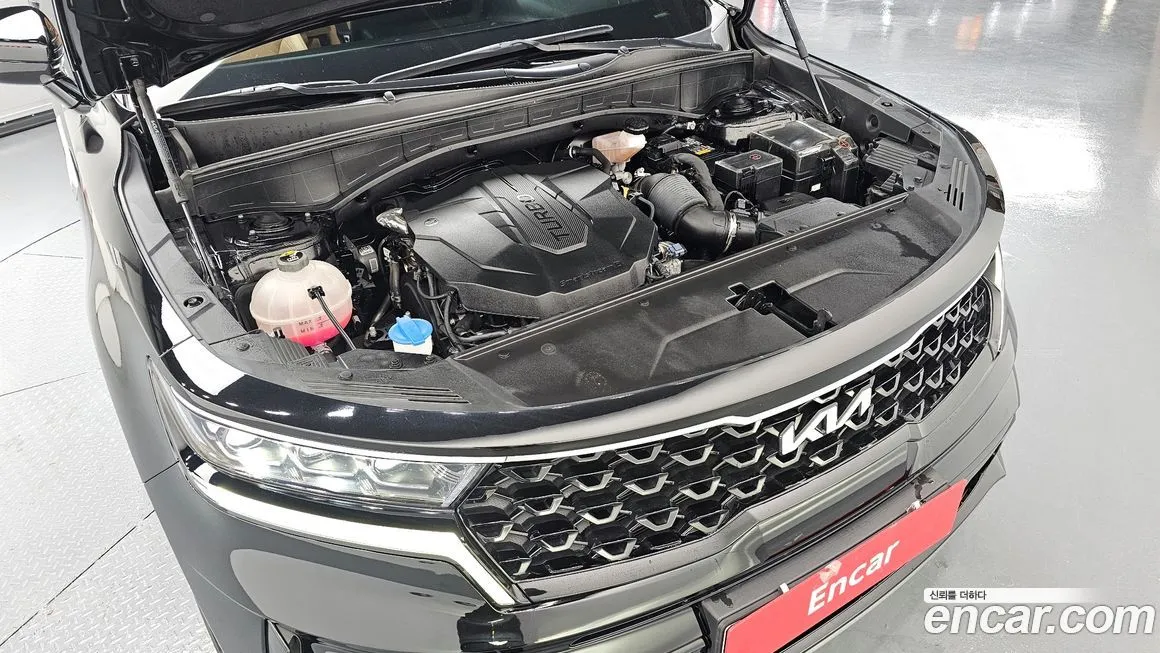 Kia Sorento — фото 10