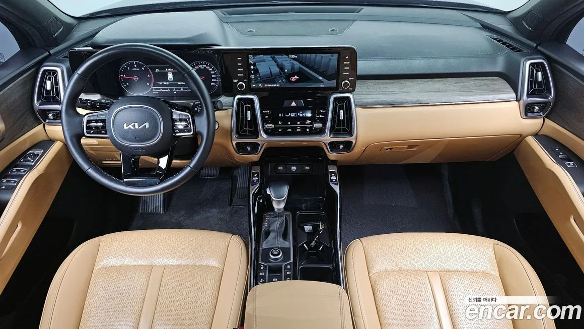 Kia Sorento — фото 9