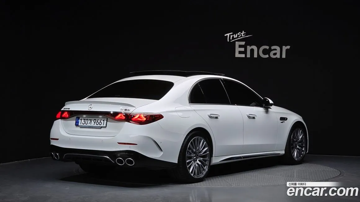 Mercedes-Benz E-Class 2025 из KR, фото 2