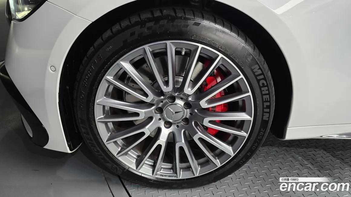 Mercedes-Benz E-Class 2025 из KR, фото 7