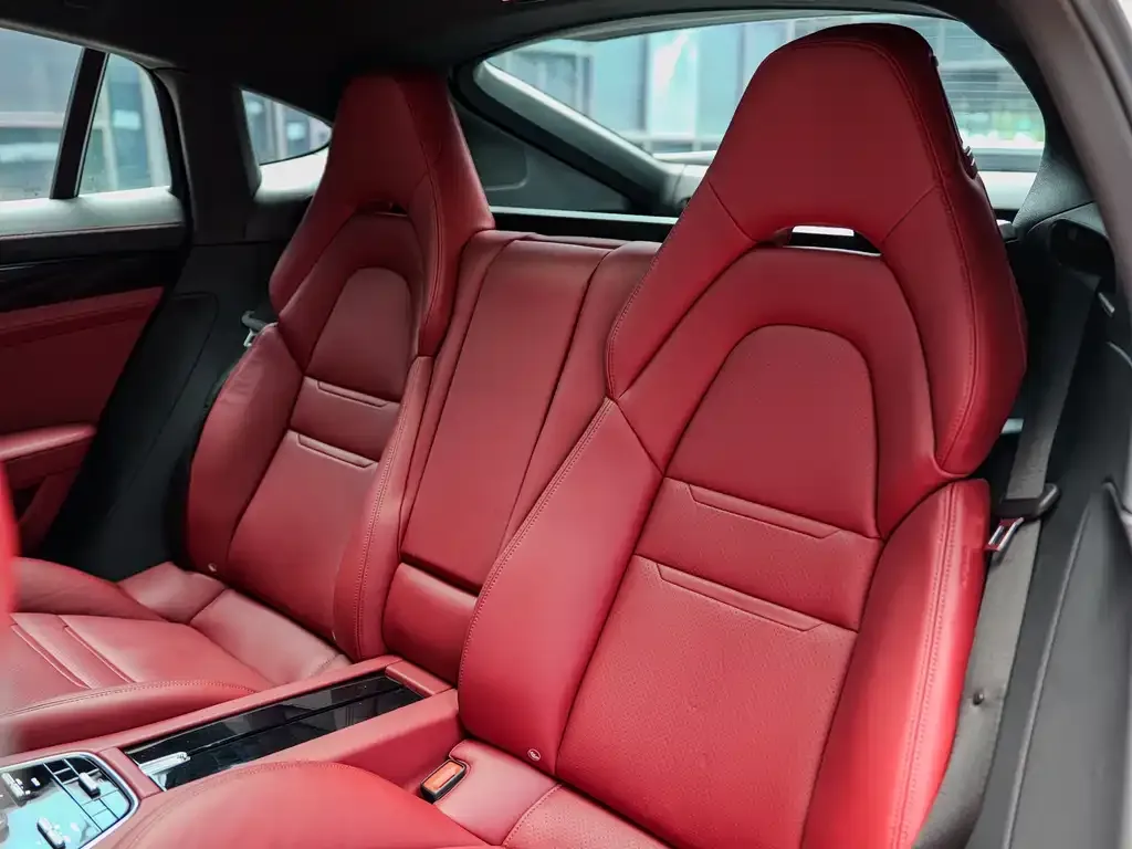 Porsche Panamera — фото 10