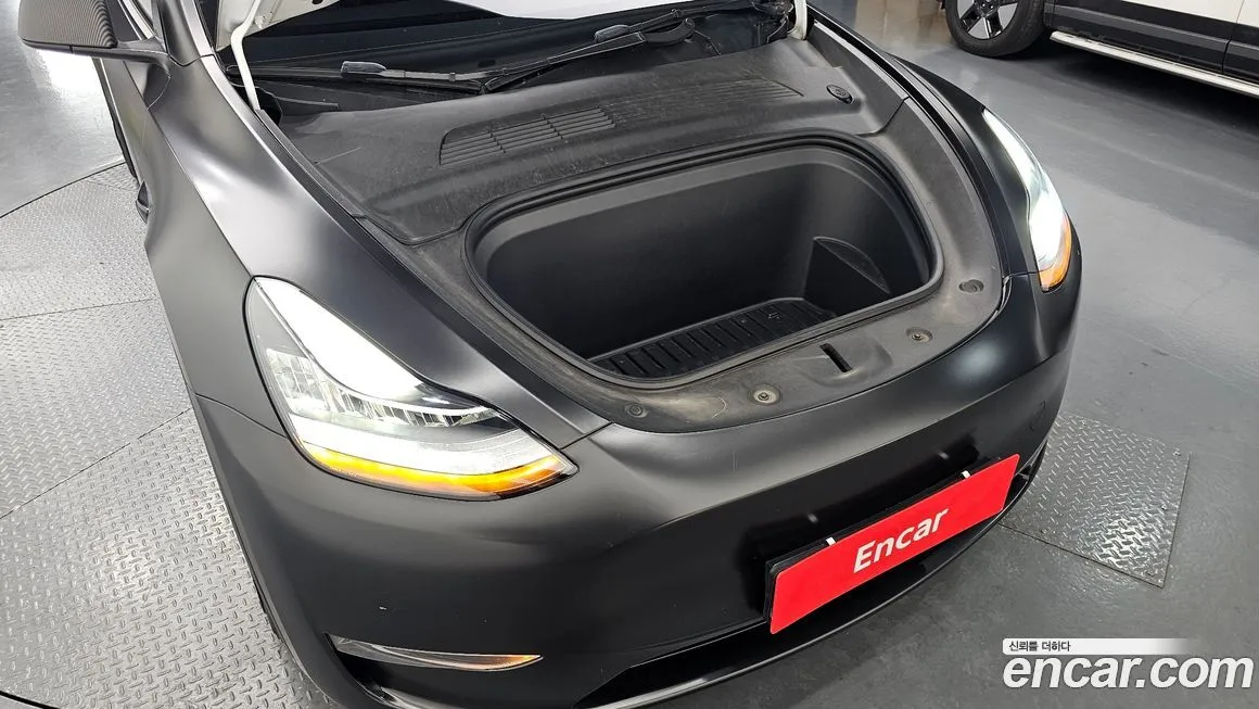 Tesla Model Y 2021 из KR, фото 10