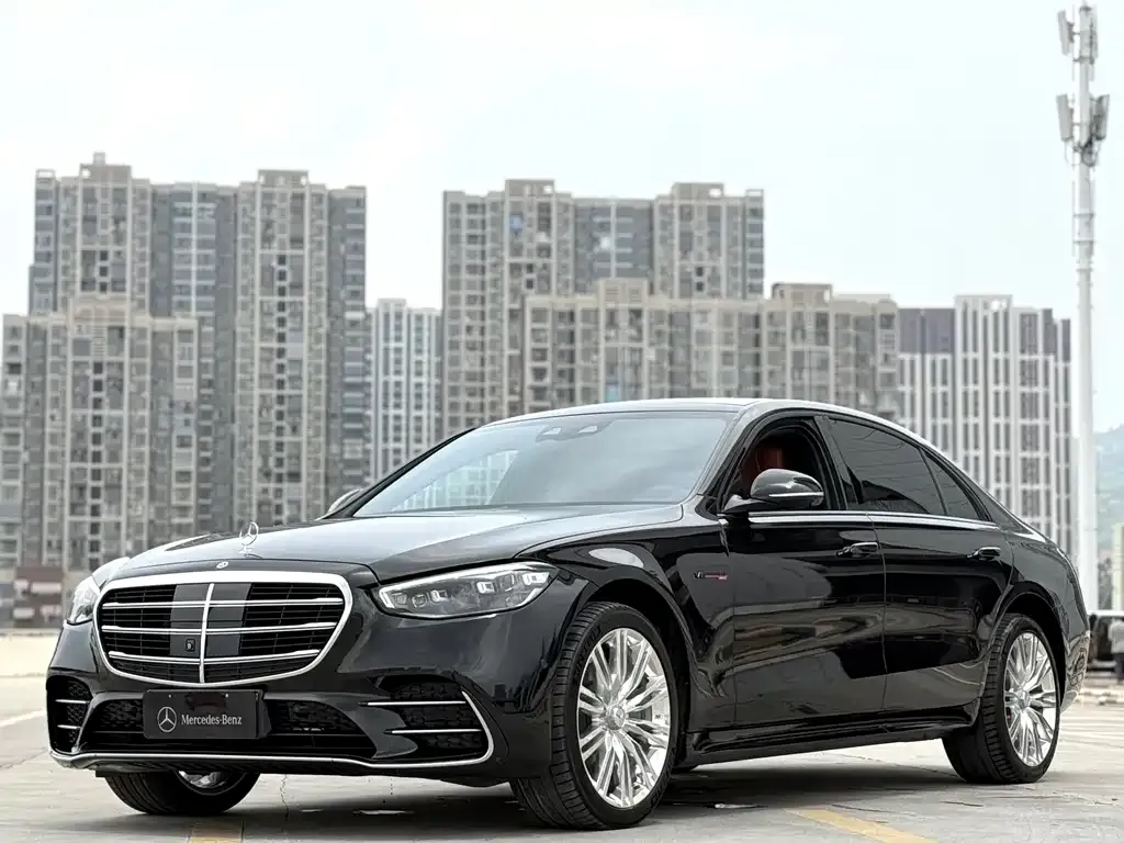 Mercedes-Benz S-Class — фото 1