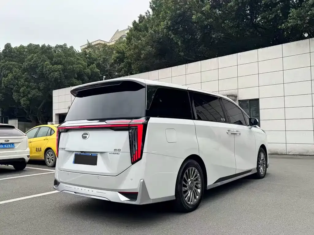 GAC Motor Trumpchi M8 — фото 9