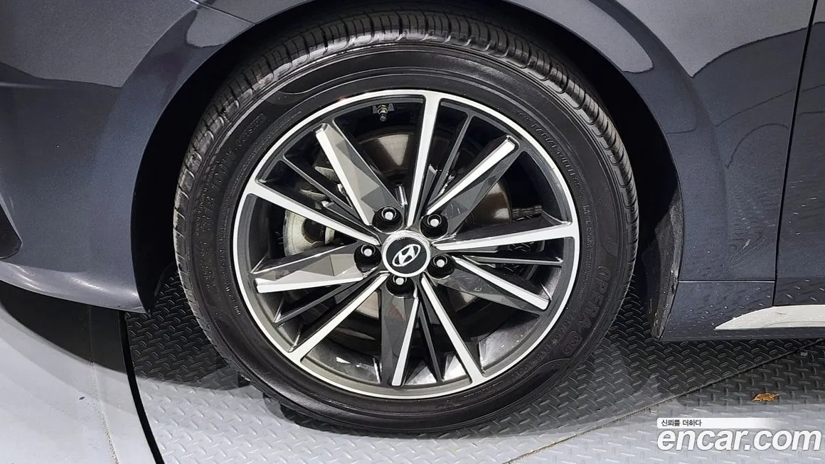 Hyundai Grandeur 2022 из KR, фото 8