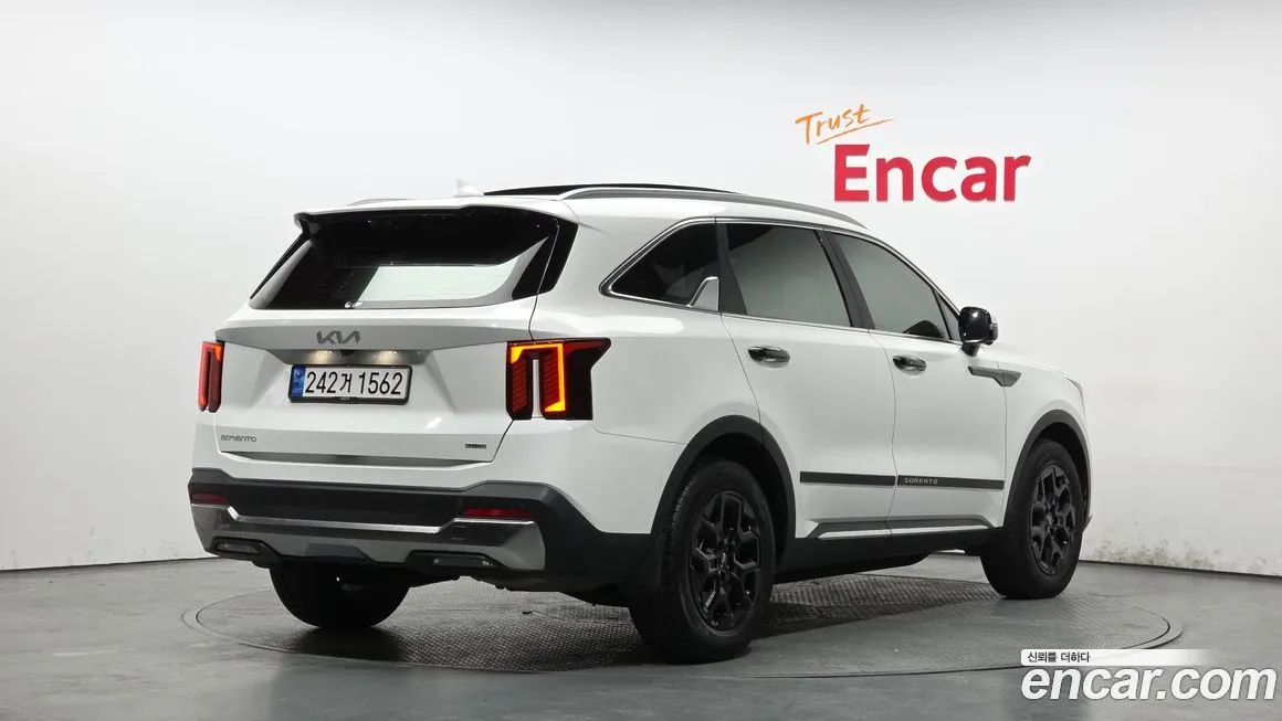 Kia Sorento — фото 2