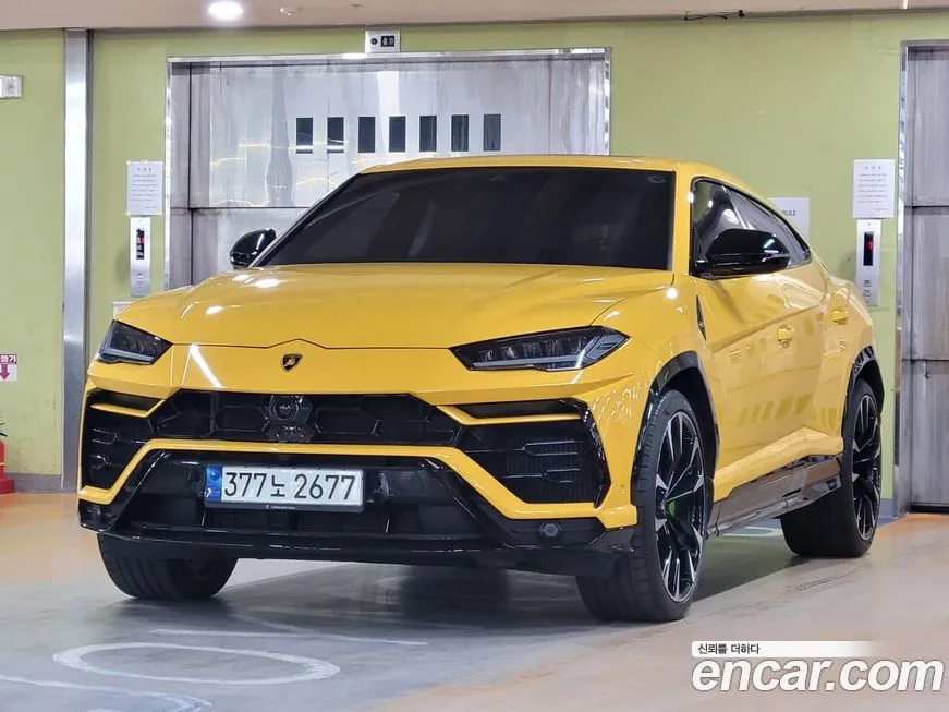 Lamborghini Urus