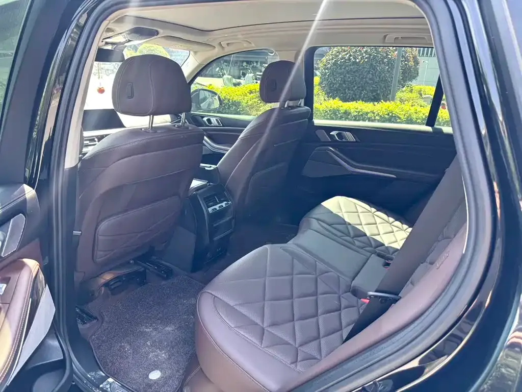 BMW X5 2022 из CN, фото 2