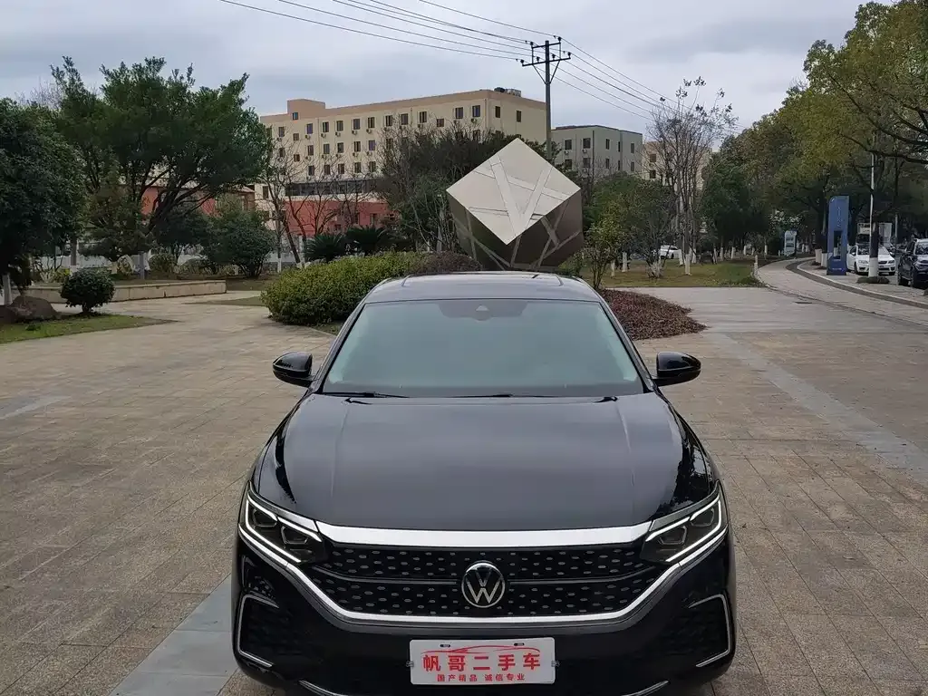 Volkswagen Passat — фото 6