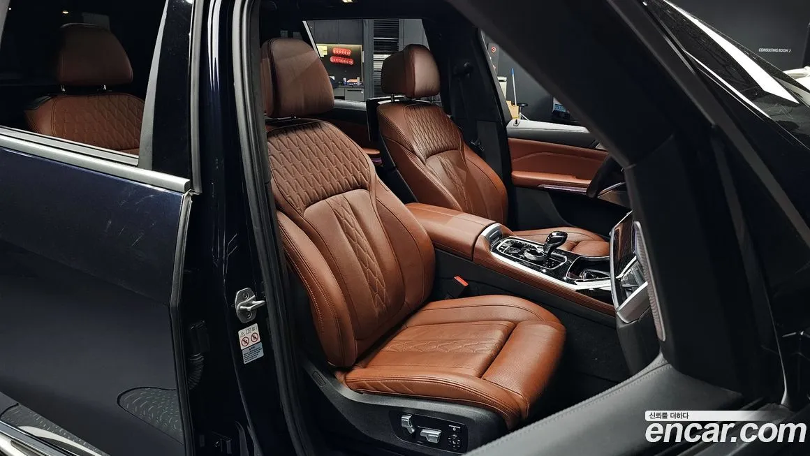 BMW X7 2021 из KR, фото 2