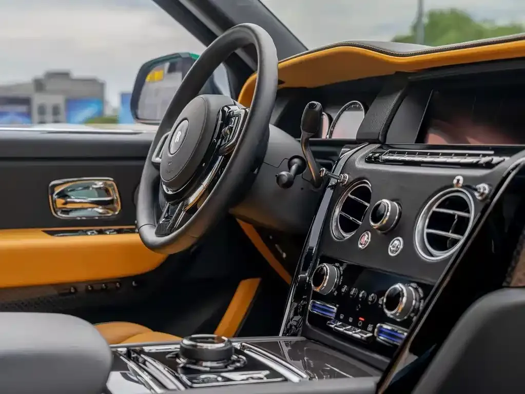 Rolls-Royce Cullinan 2021 из CN, фото 2