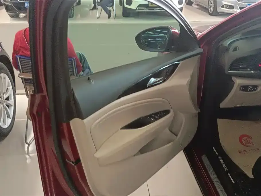 Buick Regal — фото 4