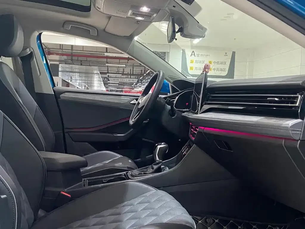 Volkswagen Sagitar — фото 5