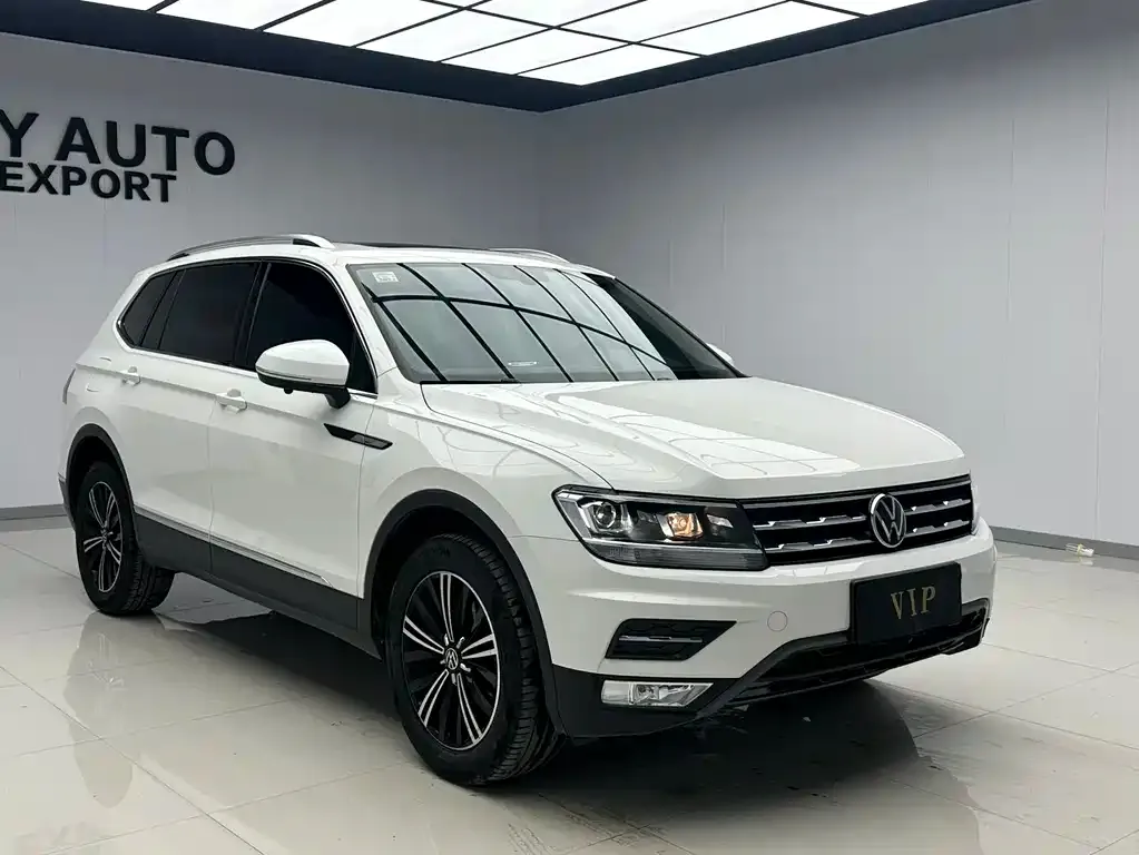 Volkswagen Tiguan L 2021 из CN, фото 2