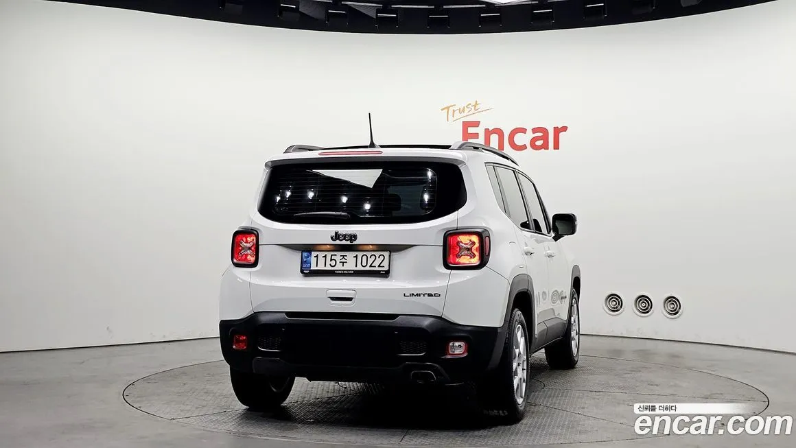 Jeep Renegade 2021 из KR, фото 4