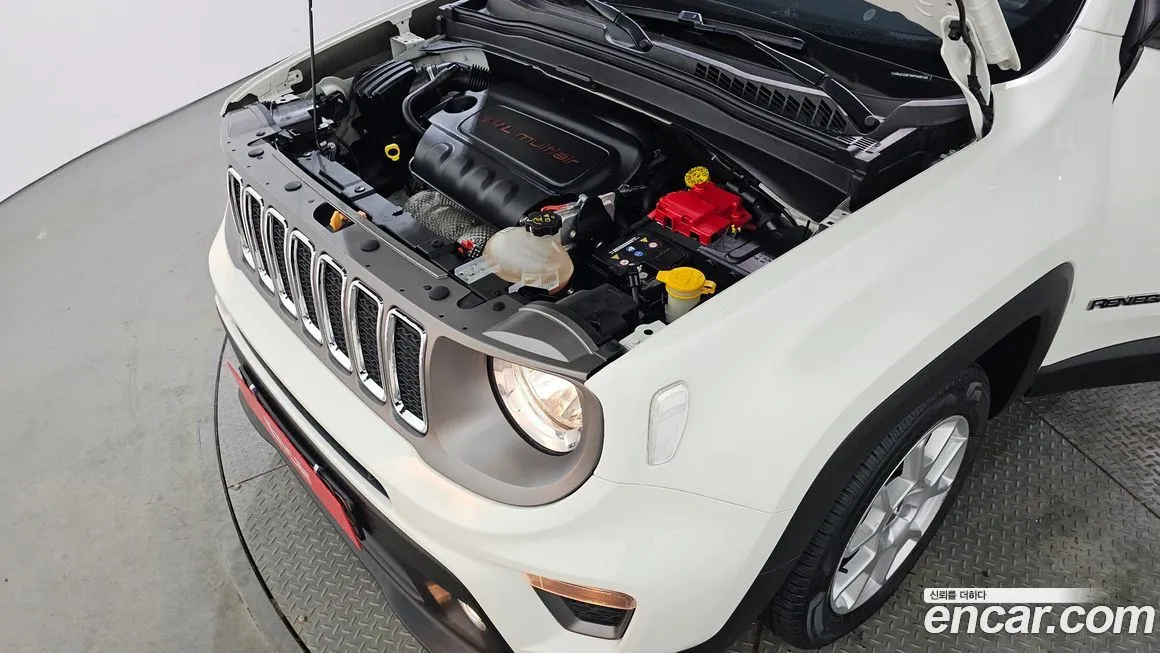 Jeep Renegade 2021 из KR, фото 8