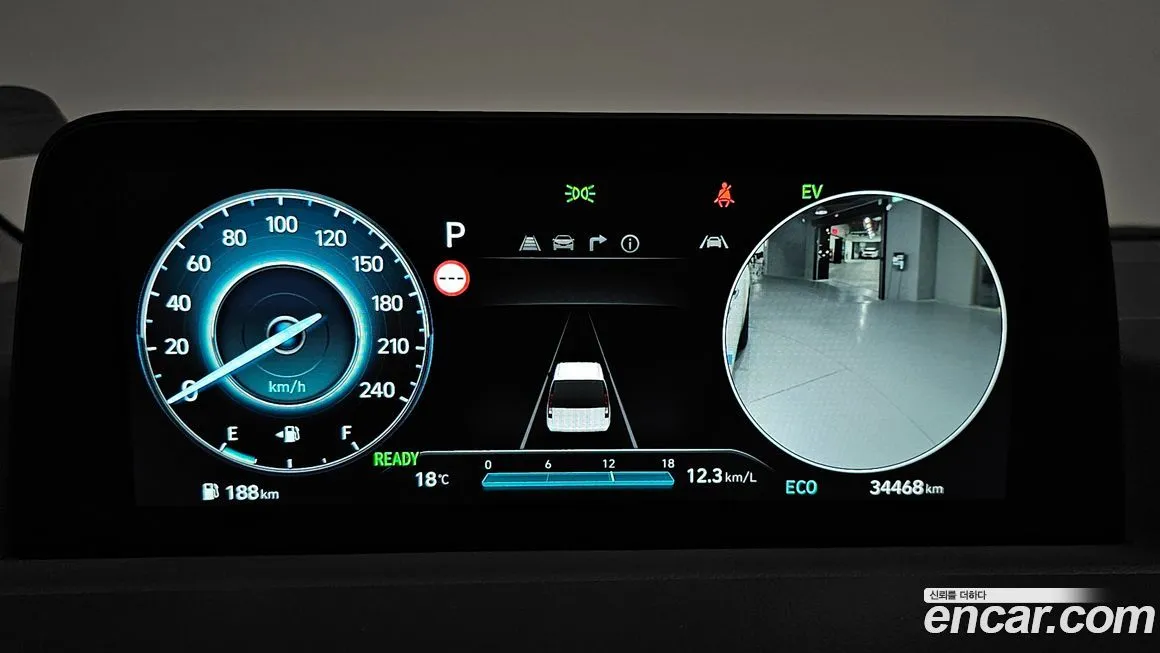 Hyundai Staria — фото 4
