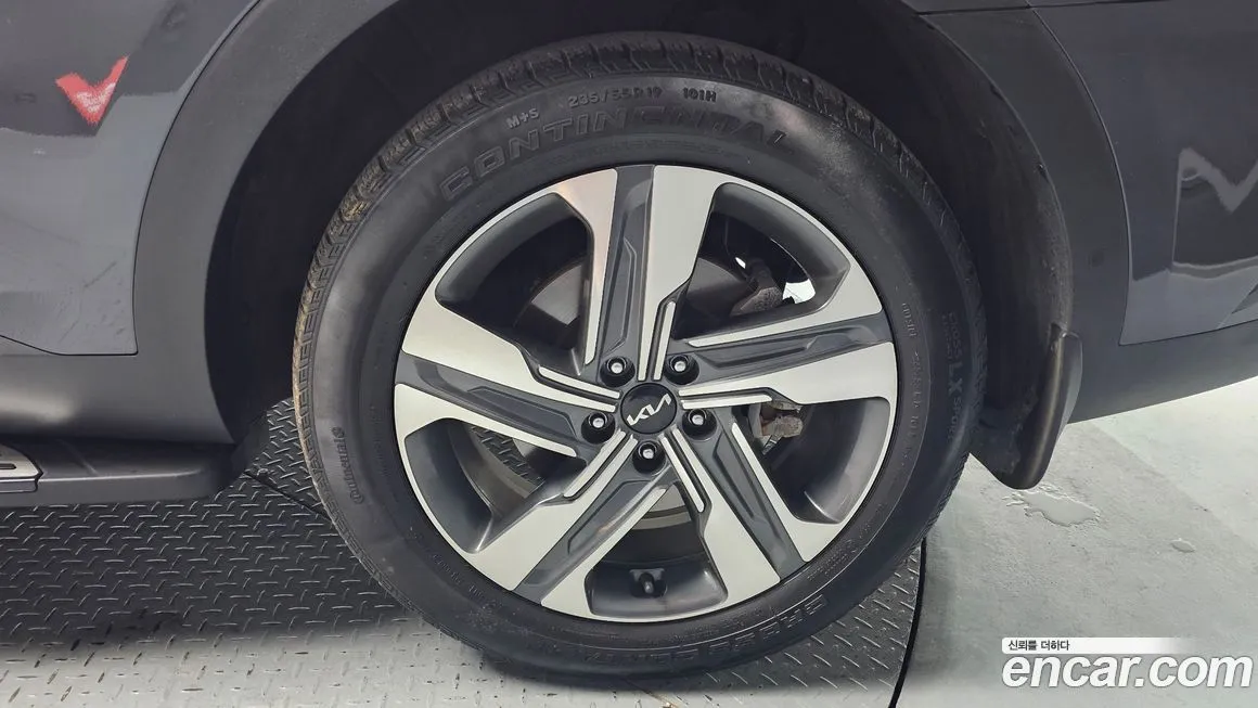 Kia Sorento — фото 3