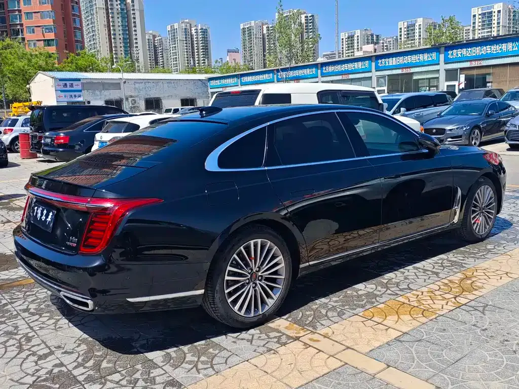 Hongqi H9 — фото 10